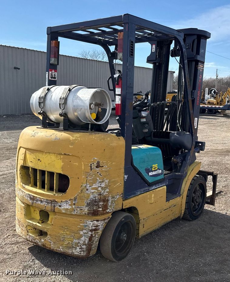 image for item EG1856 Komatsu FG25SHT-12 forklift