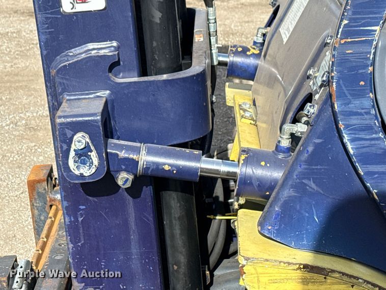 image for item EG1856 Komatsu FG25SHT-12 forklift