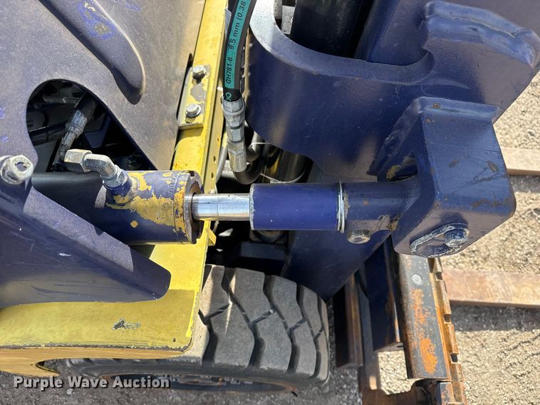 image for item EG1856 Komatsu FG25SHT-12 forklift