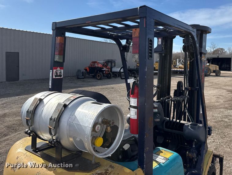 image for item EG1856 Komatsu FG25SHT-12 forklift