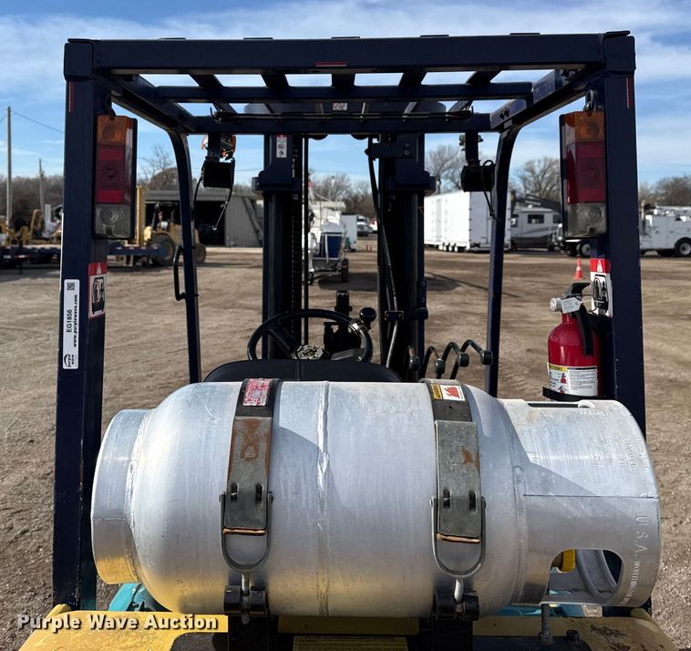 image for item EG1856 Komatsu FG25SHT-12 forklift