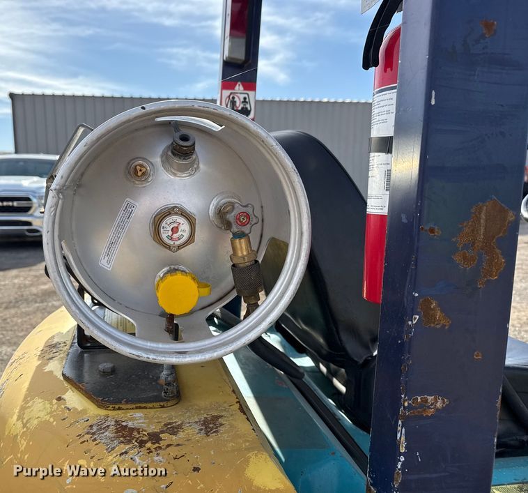 image for item EG1856 Komatsu FG25SHT-12 forklift