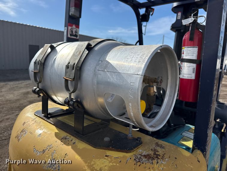 image for item EG1856 Komatsu FG25SHT-12 forklift