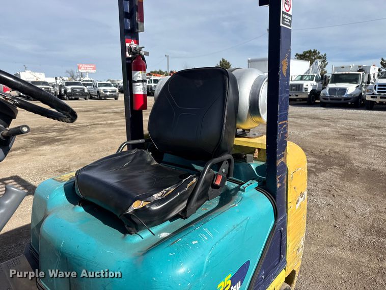 image for item EG1856 Komatsu FG25SHT-12 forklift