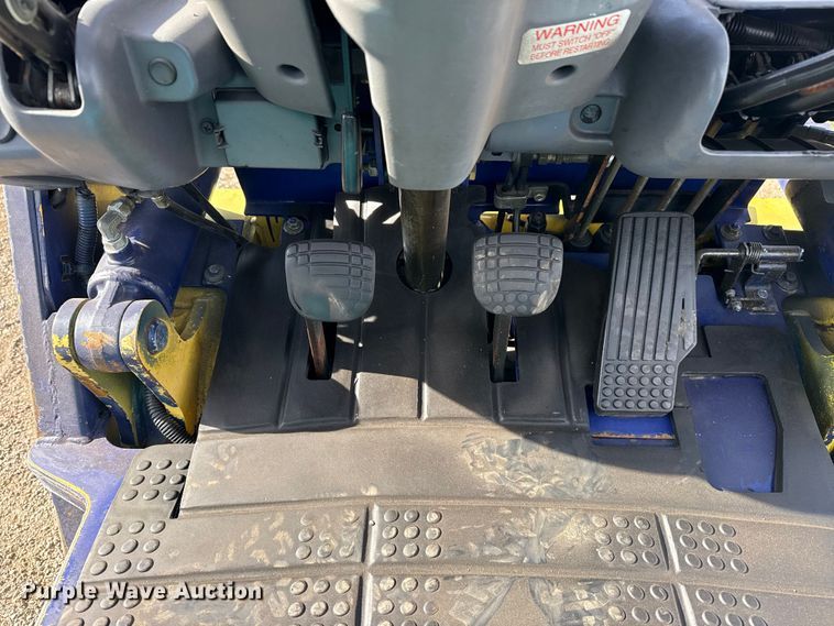 image for item EG1856 Komatsu FG25SHT-12 forklift