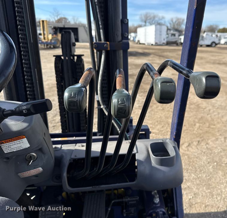 image for item EG1856 Komatsu FG25SHT-12 forklift