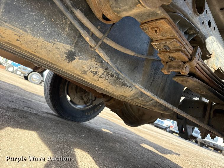 image for item EG1857 2011 Chevrolet 2500HD Crew Cab pickup truck