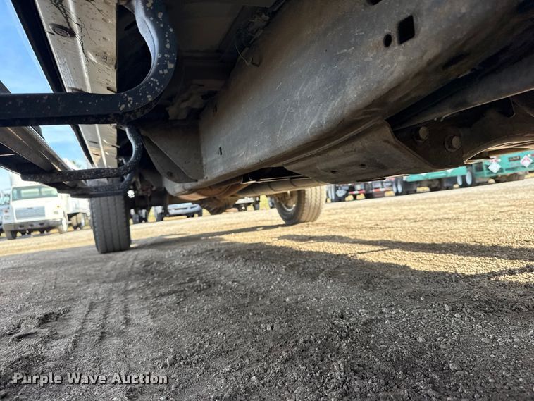 image for item EG1857 2011 Chevrolet 2500HD Crew Cab pickup truck