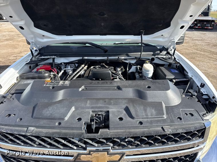 image for item EG1857 2011 Chevrolet 2500HD Crew Cab pickup truck