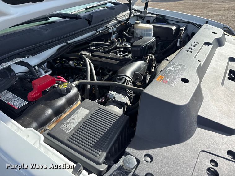 image for item EG1857 2011 Chevrolet 2500HD Crew Cab pickup truck