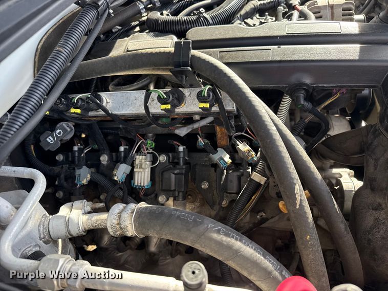 image for item EG1857 2011 Chevrolet 2500HD Crew Cab pickup truck