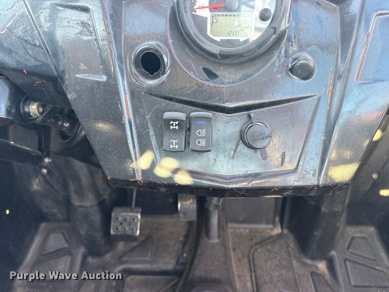 image for item EG1866 2014 Polaris Razor utility vehicle