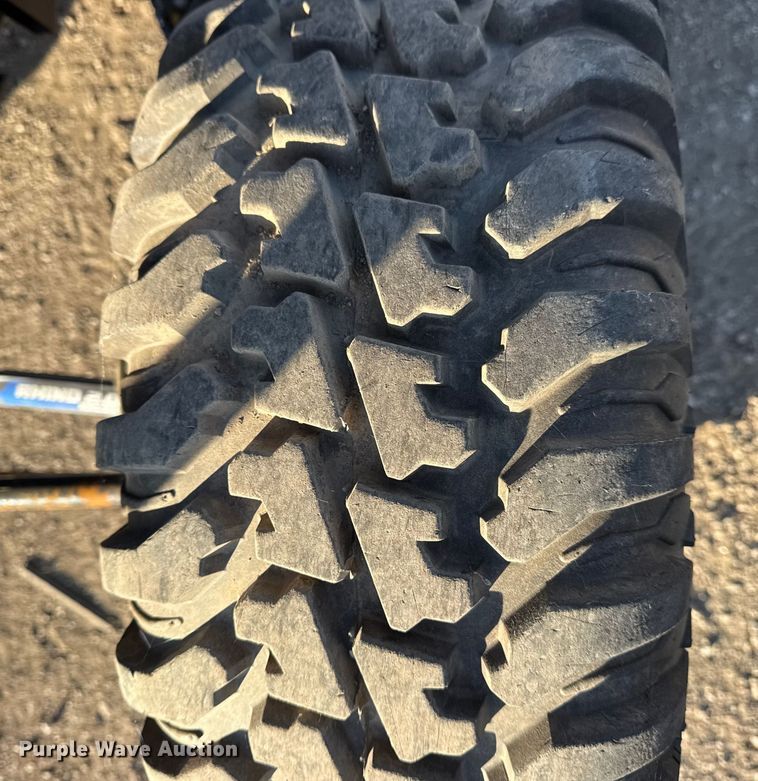 image for item EG1866 2014 Polaris Razor utility vehicle