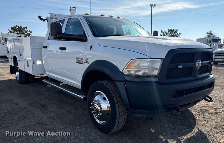 image for item EG1870 2016 Ram  5500HD utility / service truck