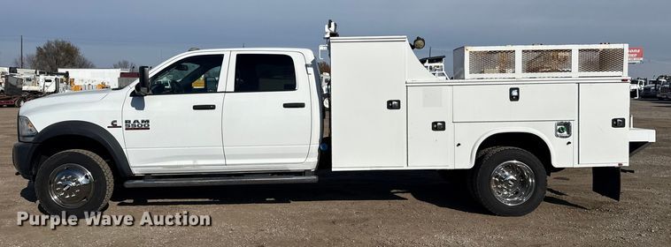 image for item EG1870 2016 Ram  5500HD utility / service truck