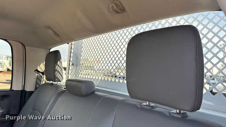 image for item EG1870 2016 Ram  5500HD utility / service truck