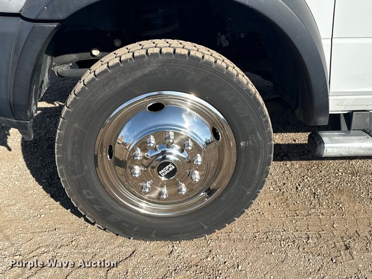 image for item EG1870 2016 Ram  5500HD utility / service truck