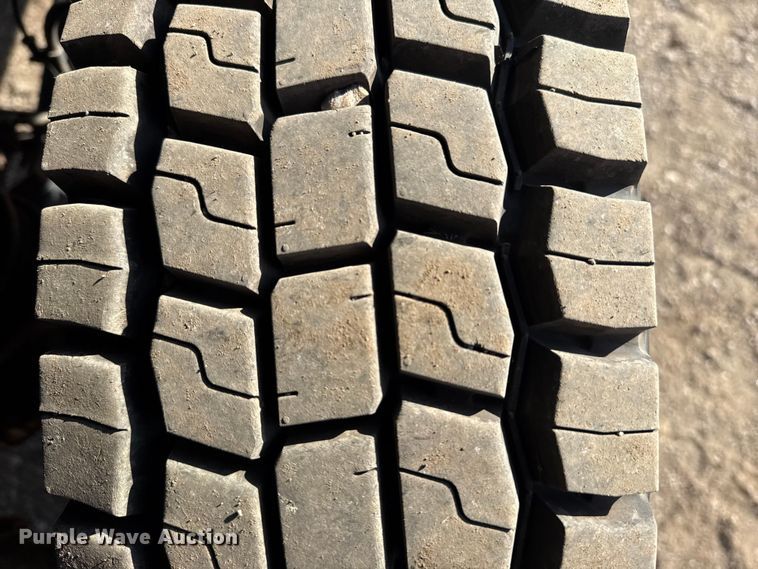 image for item EG1870 2016 Ram  5500HD utility / service truck