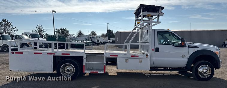 image for item EG1871 2016 Ford F550 Super Duty XL flatbed truck