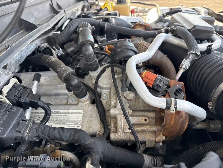 image for item EG1871 2016 Ford F550 Super Duty XL flatbed truck