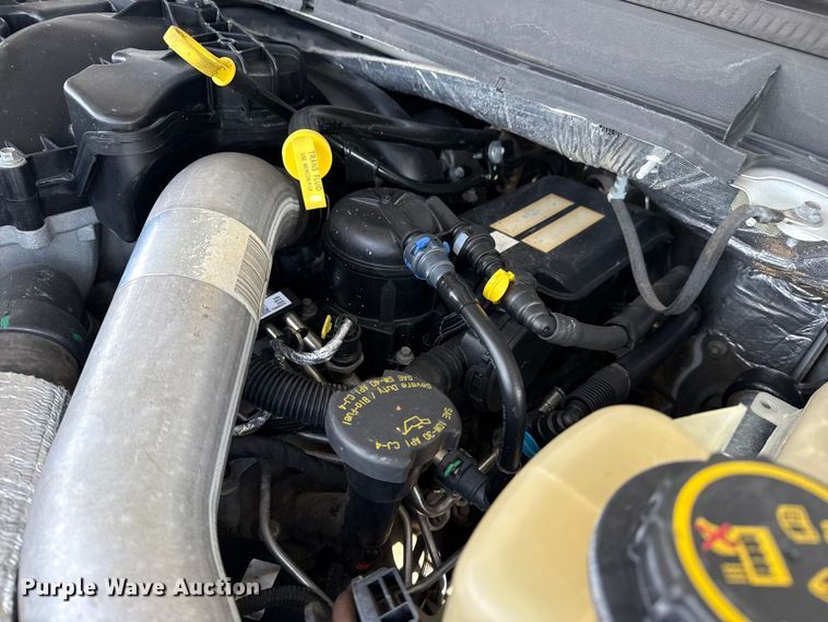 image for item EG1871 2016 Ford F550 Super Duty XL flatbed truck