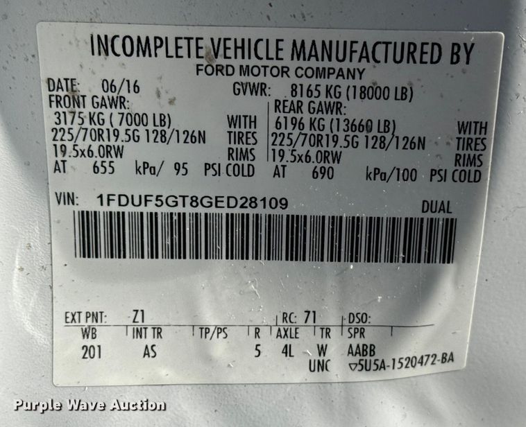 image for item EG1871 2016 Ford F550 Super Duty XL flatbed truck