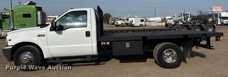 image for item EG1874 2003 Ford F350 Super Duty flatbed pickup truck