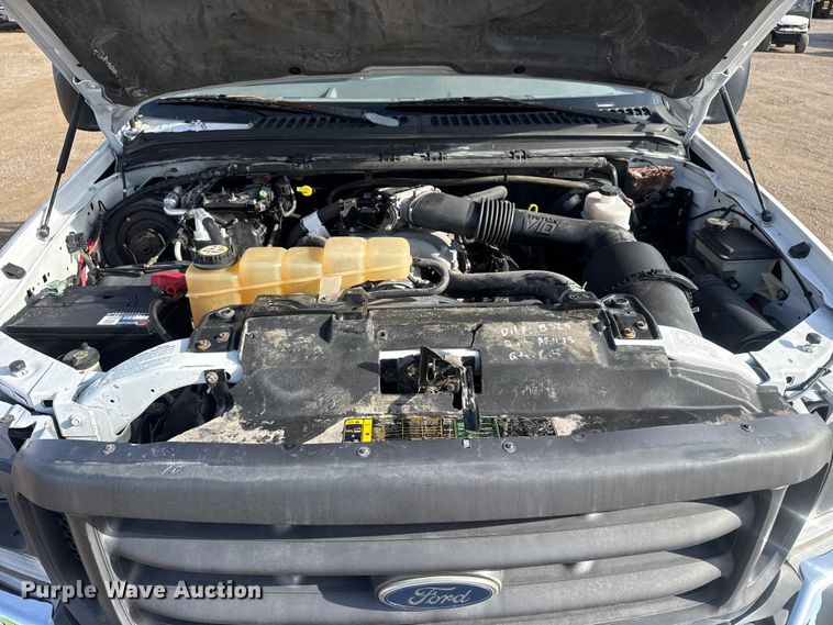 image for item EG1874 2003 Ford F350 Super Duty flatbed pickup truck