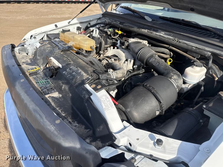 image for item EG1874 2003 Ford F350 Super Duty flatbed pickup truck