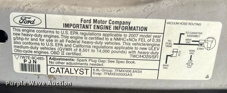 image for item EG1875 2007 Ford E350 Super Duty shuttle bus