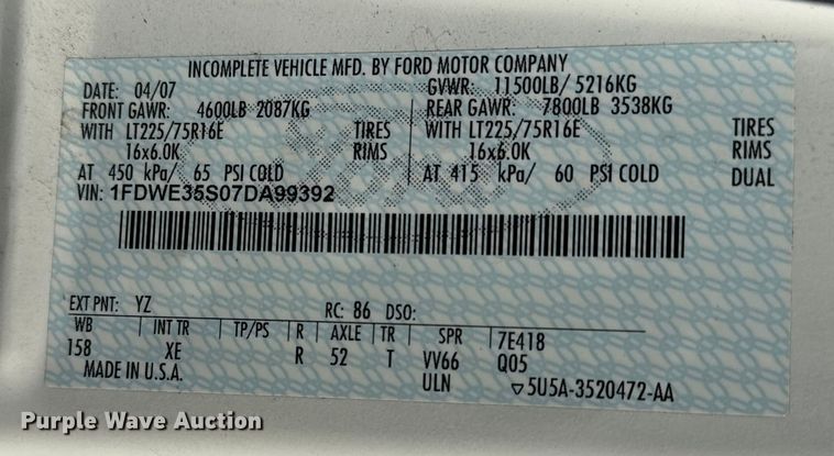 image for item EG1875 2007 Ford E350 Super Duty shuttle bus