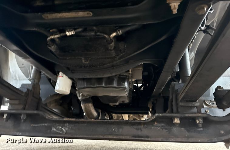 image for item EG1880 2017 Ford F650 Super Duty box truck