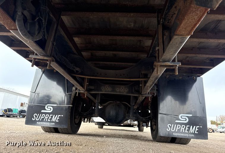 image for item EG1880 2017 Ford F650 Super Duty box truck