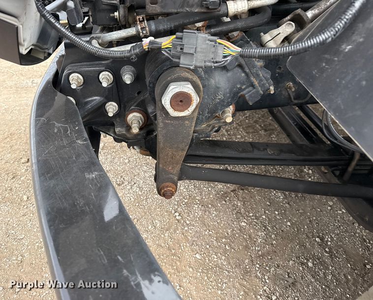 image for item EG1880 2017 Ford F650 Super Duty box truck