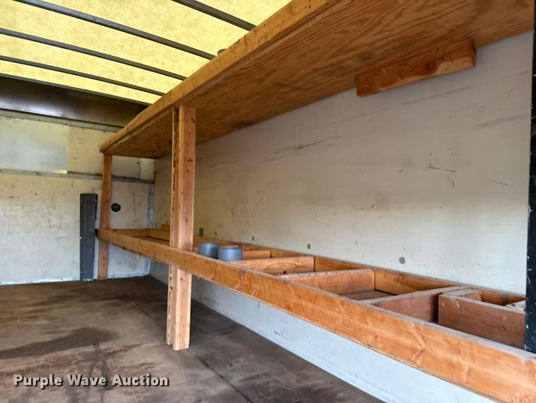 image for item EG1881 2011 Ford E350 Super Duty box truck