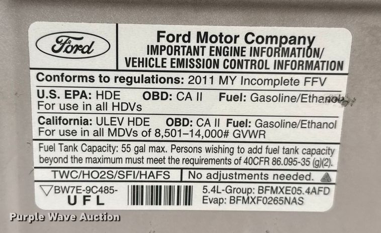 image for item EG1881 2011 Ford E350 Super Duty box truck