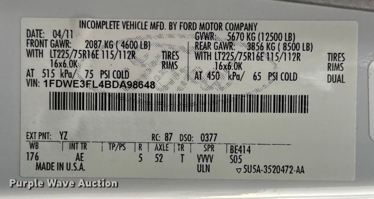 image for item EG1881 2011 Ford E350 Super Duty box truck