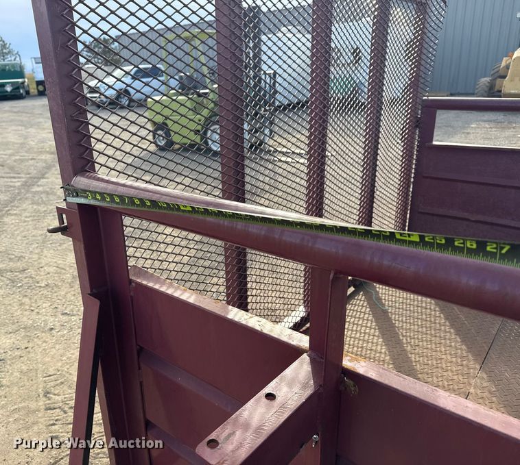 image for item EG1885 2016 Carson utility trailer