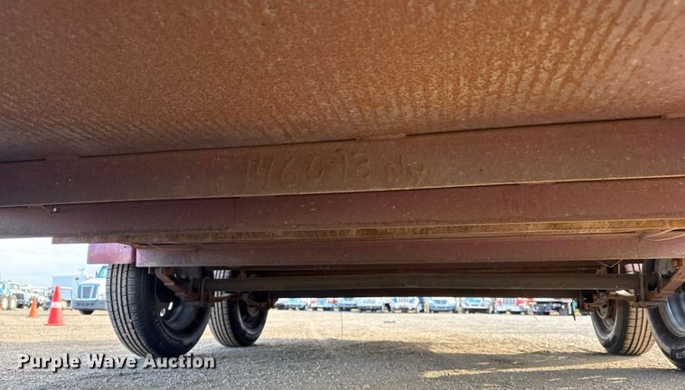 image for item EG1885 2016 Carson utility trailer