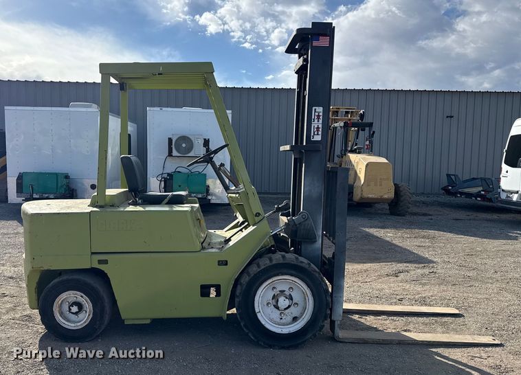 image for item EG1886 Clark C500Y S60 forklift