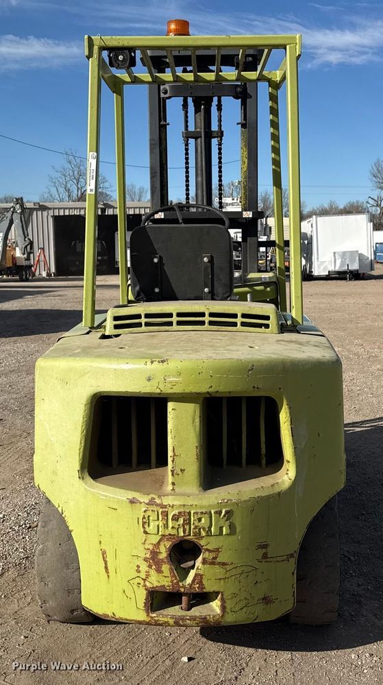 image for item EG1886 Clark C500Y S60 forklift