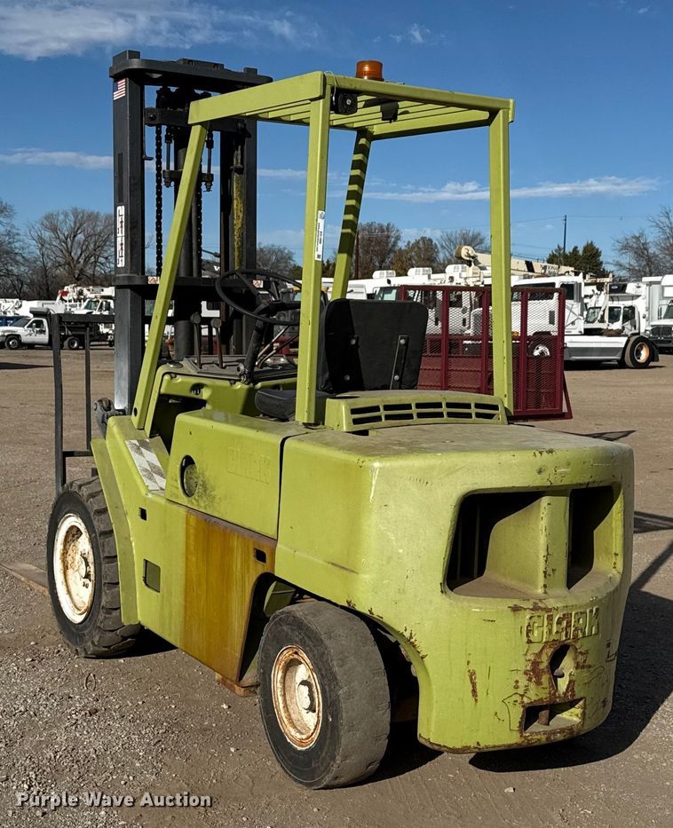 image for item EG1886 Clark C500Y S60 forklift