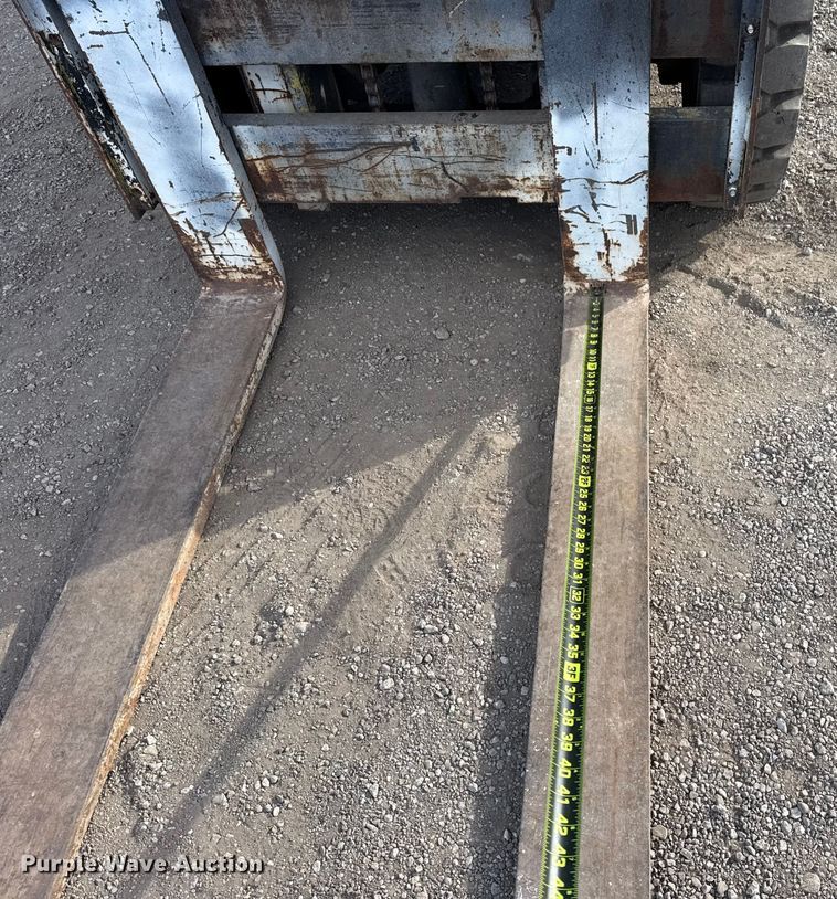 image for item EG1886 Clark C500Y S60 forklift