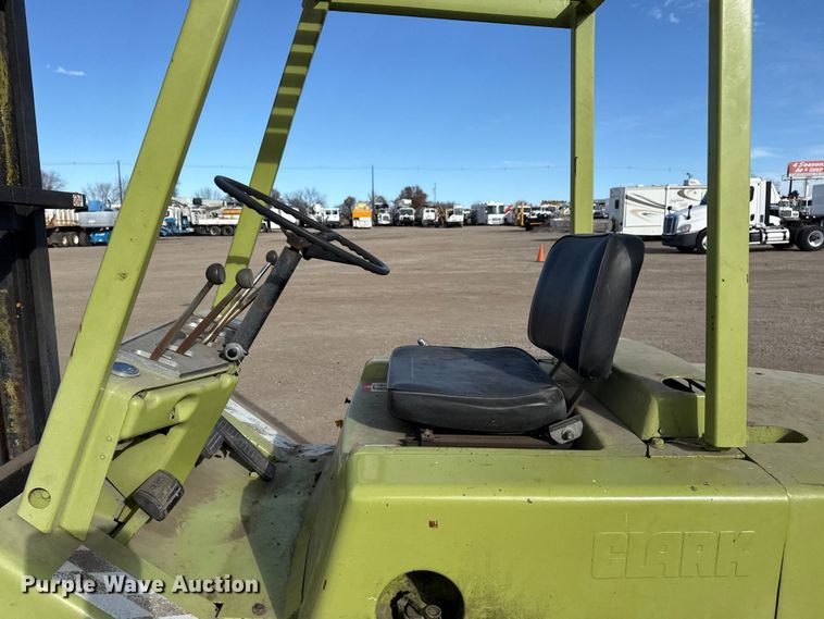 image for item EG1886 Clark C500Y S60 forklift