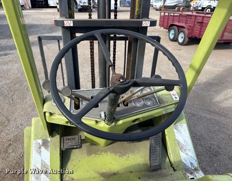 image for item EG1886 Clark C500Y S60 forklift