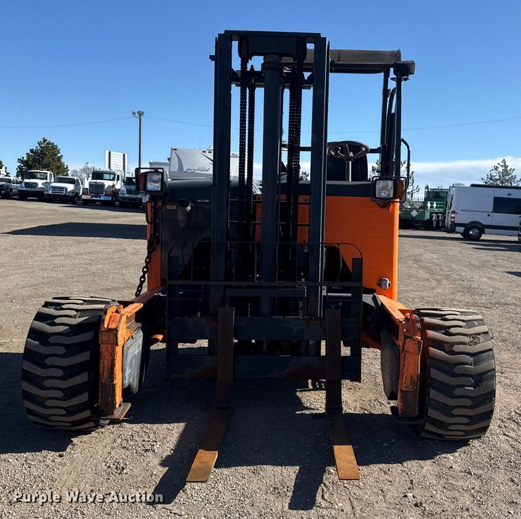 image for item EG1888 2006 Moffett M55 forklift