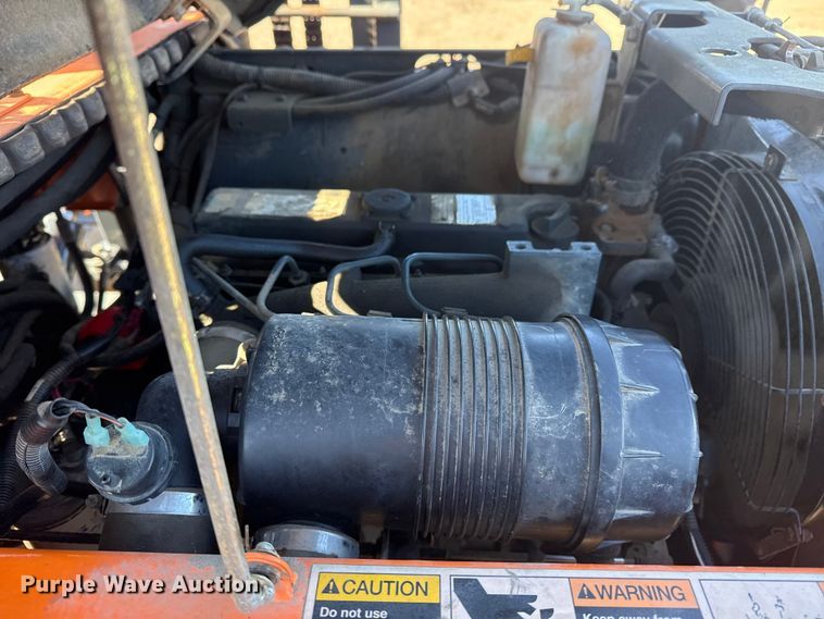 image for item EG1888 2006 Moffett M55 forklift