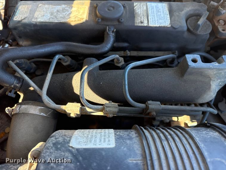 image for item EG1888 2006 Moffett M55 forklift