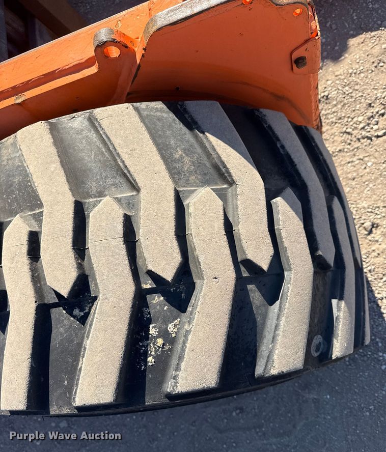 image for item EG1888 2006 Moffett M55 forklift