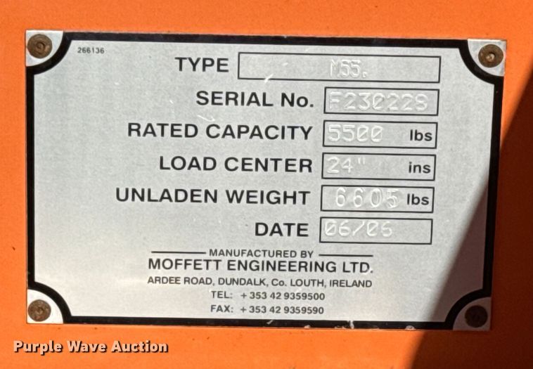 image for item EG1888 2006 Moffett M55 forklift